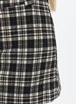 Mini skirt Plaid print Belt looped waist Invisible zip fastening at side