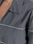 Grey jacket Pointed collar Zip fastening at front Drop shoulder Elasticated waistband and cuffs 