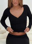 Black Long sleeve v-neck top