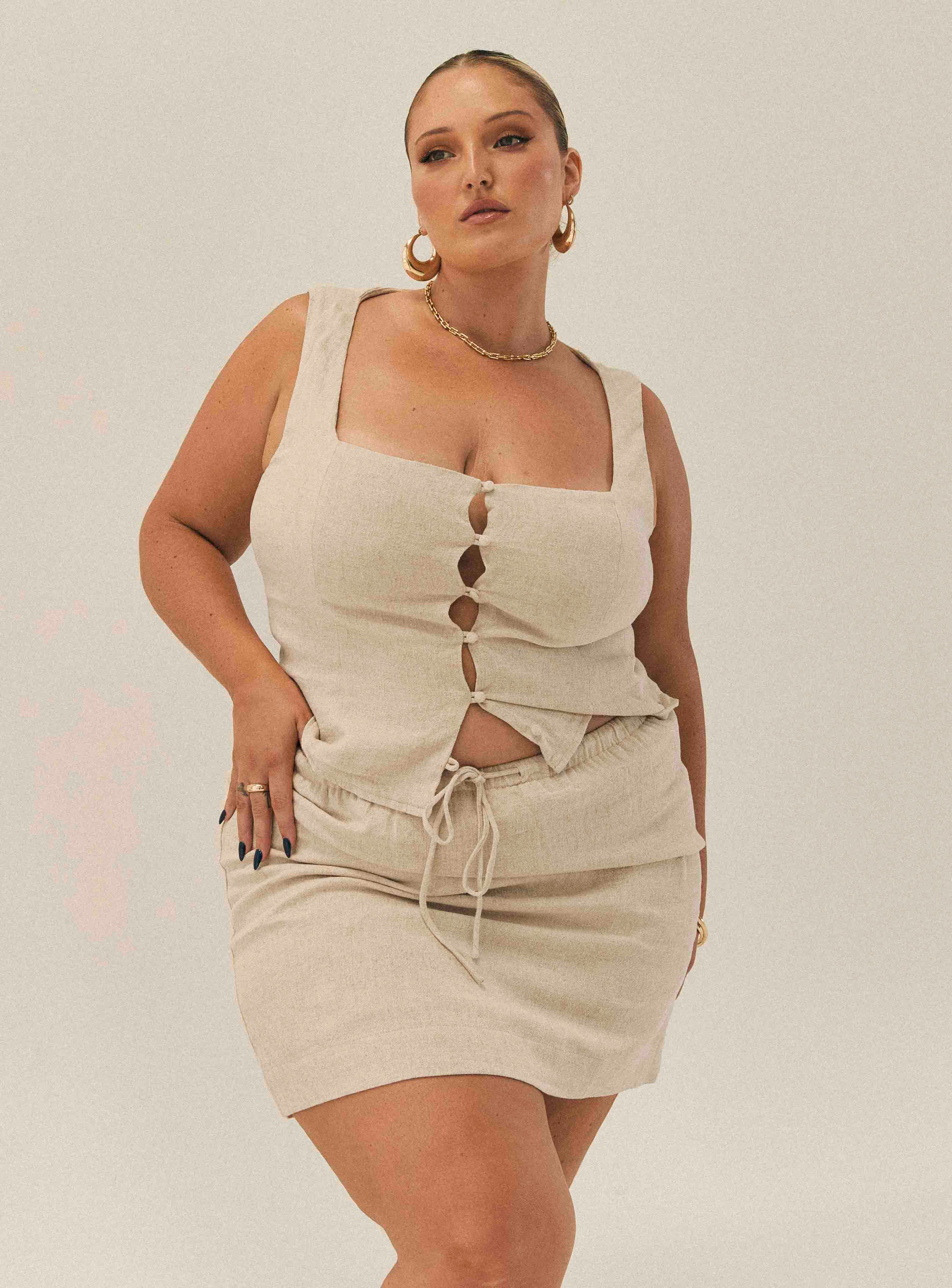 Beige plus size mini clearance skirts